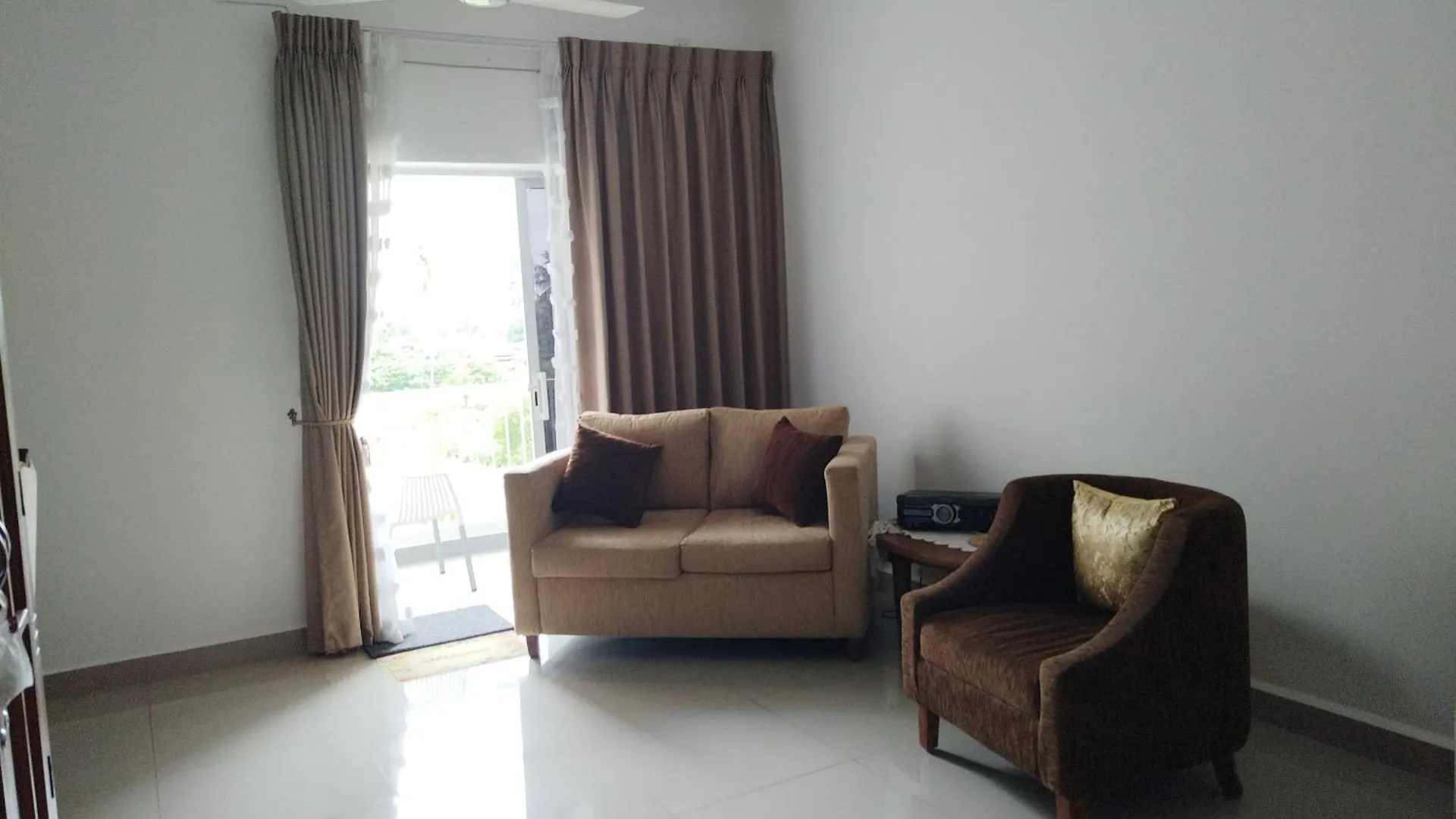 Vienti Serene Villa - Luxury Apartment Residence نيجومبو