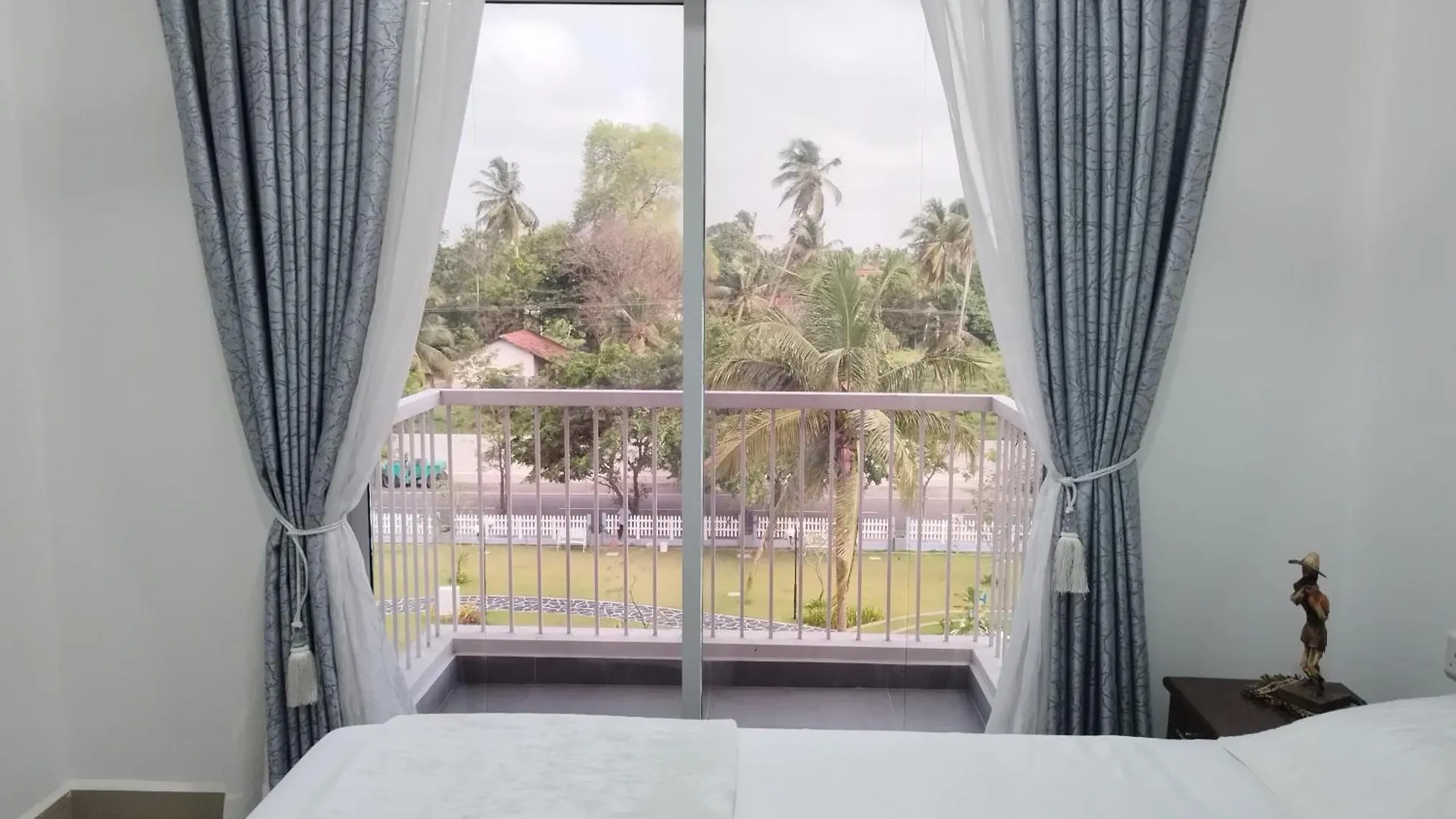 Vienti Serene Villa - Luxury Apartment Residence Negombo Sri Lanka